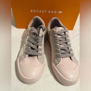 Rocket Dog Women's Light Pink Sneakers